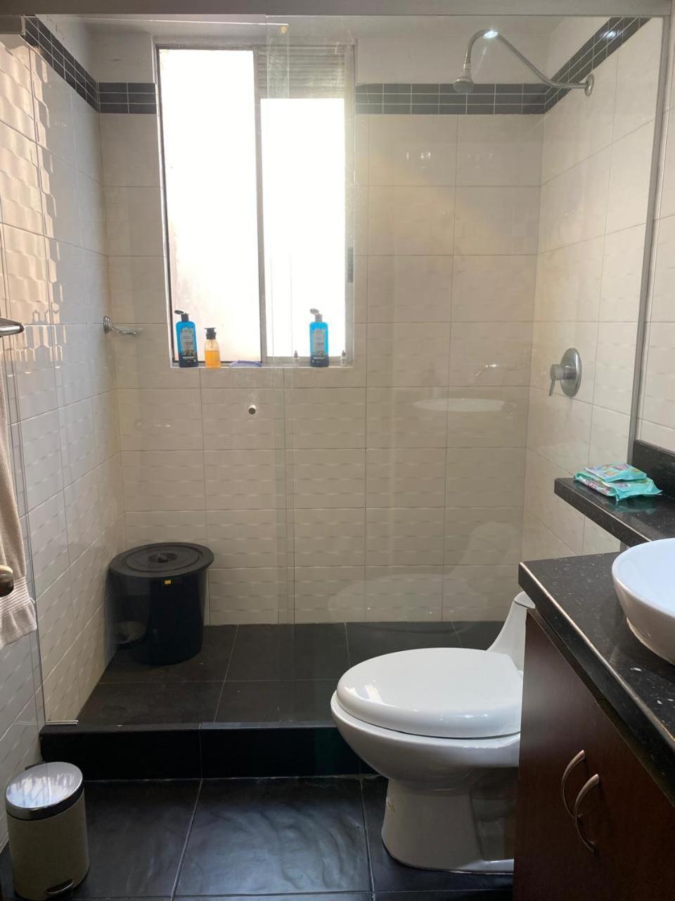 Hermoso Apartamento, Excelente Ubicacion Al Norte De Apartment *